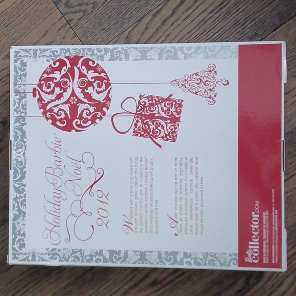 2012 Barbie Red Silvery Satin Jacquard Tulle Holiday Gown Doll Mattel #W3537 - Picture 10 of 11